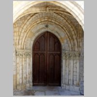 Mello, Portail sud, photo Pierre Poschadel, Wikipedia.jpg